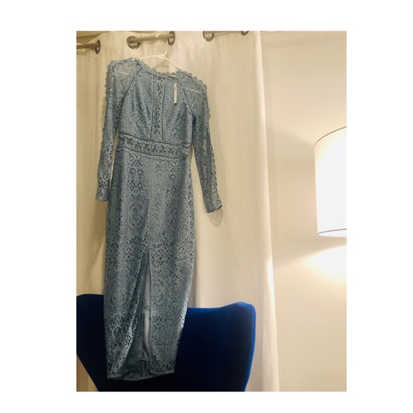 Lace Midi - Picture 2 of 3